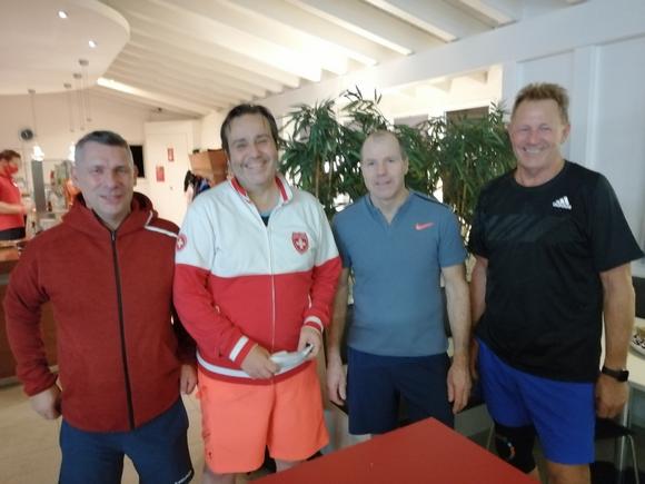 Martin Amrein, Marco Keller (TC Küssnacht, TC Zug) und Markus Dittli, Sewi Hornbacher (HTC Blau Weiss / TC Hünenberg)